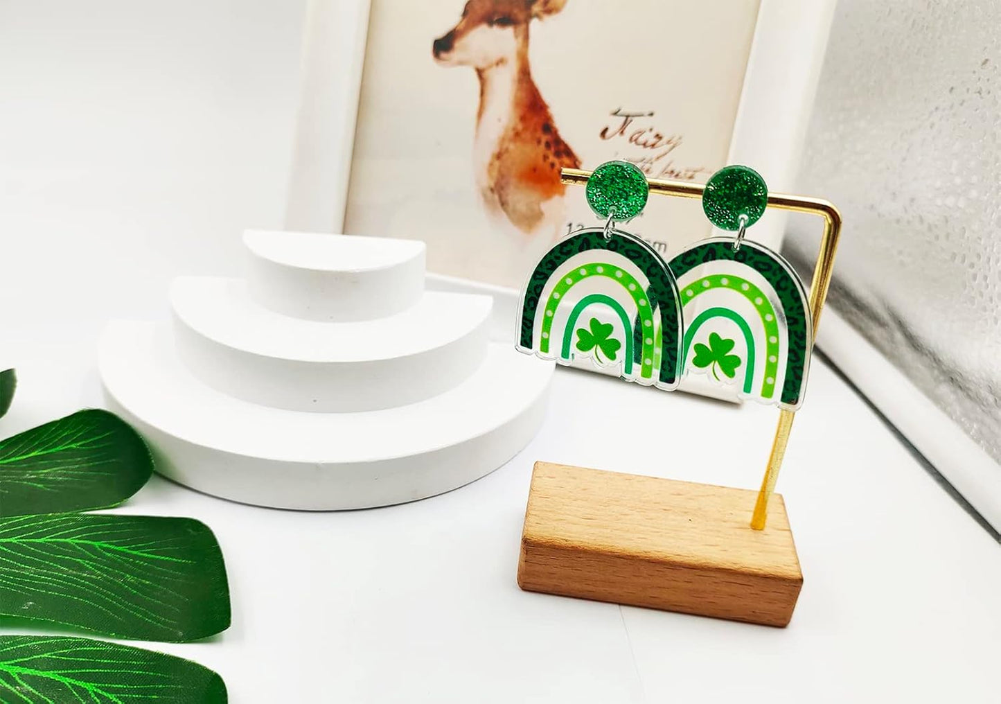 St. Patrick's Day Earrings for Women,Irish Shamrock Acrylic Dangle Earrings, Green Hat Clover Horseshoe Drop Earrings for Irish Festival